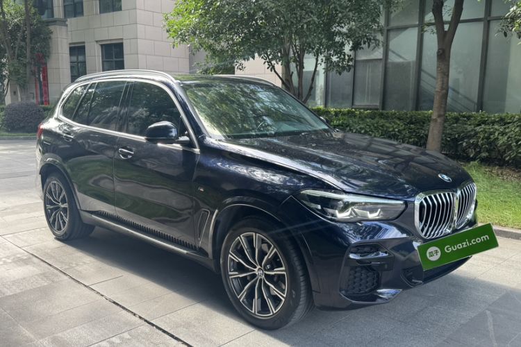 Used BMW X5 2022 xDrive30i M Sport Package Exterior 3