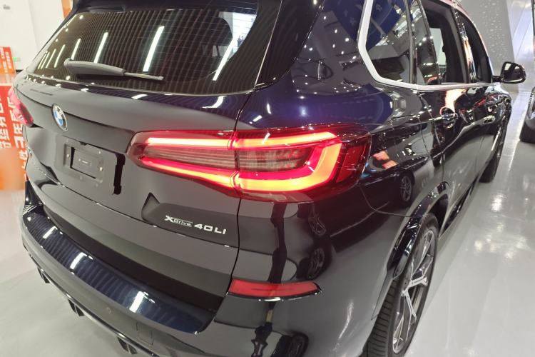 Used BMW X5 2022 Restyled xDrive 40Li M Sport Package Exterior 3
