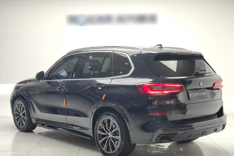 Used BMW X5 2022 xDrive40i M Sport Package Exterior 3
