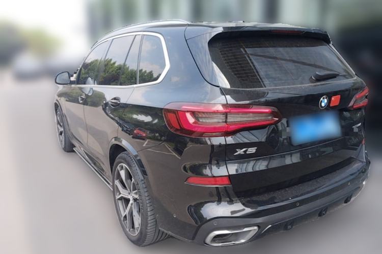 Used BMW X5 2022 xDrive40i Luxury Edition M Sport Package Exterior 3
