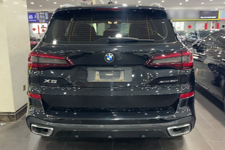 Used BMW X5 2022 xDrive30i M Sport Package Exterior 4