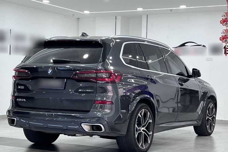 Used BMW X5 2022 Restyled xDrive 40Li Luxury Edition M Sport Package Exterior 5