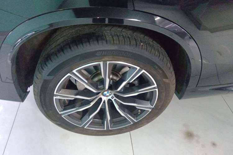 Used BMW X5 2022 Restyled xDrive 30Li Luxury Version M Sport Package Exterior 5