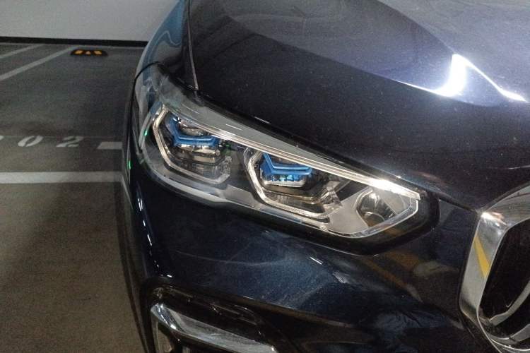 Used BMW X5 2022 Restyled xDrive 40Li M Sport Package Exterior 6