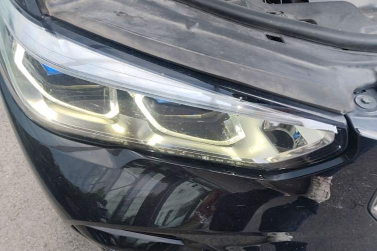 Used BMW X5 2022 xDrive40i Luxury Edition M Sport Package Exterior 6