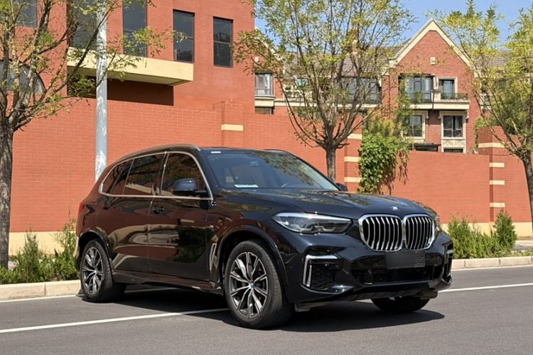 Used BMW X5 2022 Restyled xDrive 30Li M Sport Package Exterior 6
