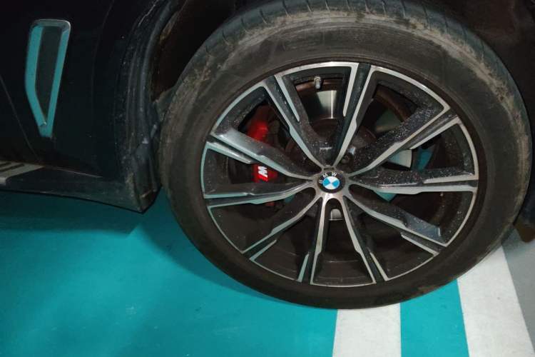 Used BMW X5 2022 xDrive 30Li M Sport Package Exterior 7