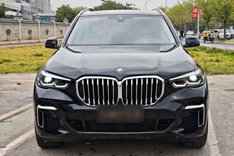 Used BMW X5 2022 Restyled xDrive 30Li M Sport Package Exterior 8