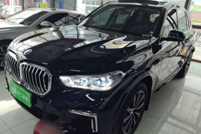 Used BMW X5 2022 Restyled xDrive 30Li Luxury Version M Sport Package