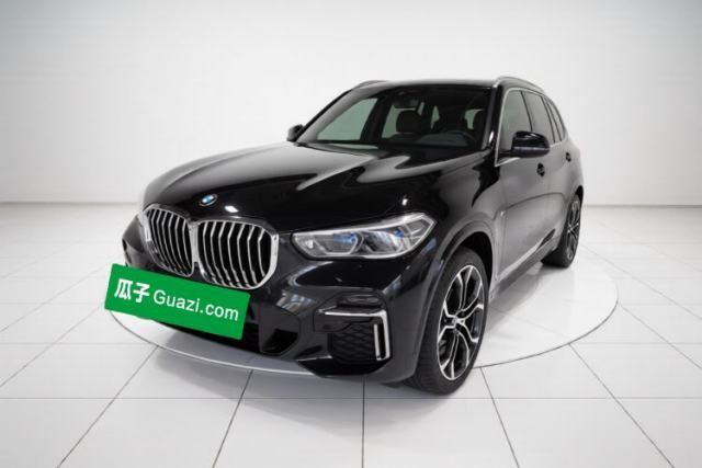 BMW X5 2022 Restyled xDrive 40Li Luxury Edition M Sport Package с пробегом