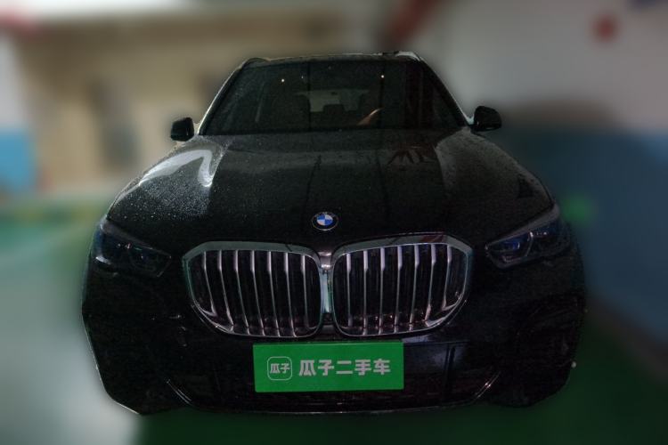 Used BMW X5 2022 Restyled xDrive 30Li Luxury Version M Sport Package Front