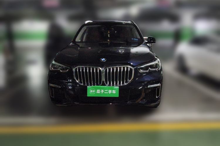 Used BMW X5 2022 xDrive 30Li M Sport Package Front