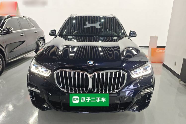 Used BMW X5 2022 Restyled xDrive 40Li M Sport Package Front