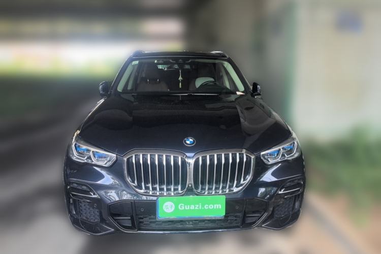 Used BMW X5 2022 xDrive40i M Sport Package Front