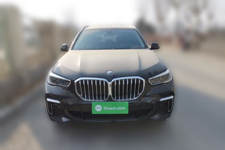 Used BMW X5 2022 xDrive 30Li Luxury M Sport Package Front