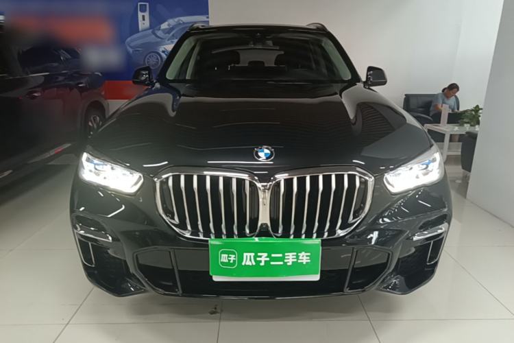 Used BMW X5 2022 Restyled xDrive 30Li Luxury Version M Sport Package Front