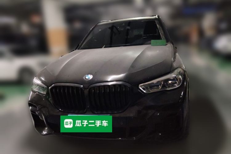 Used BMW X5 2022 xDrive 40Li M Sport Package Front