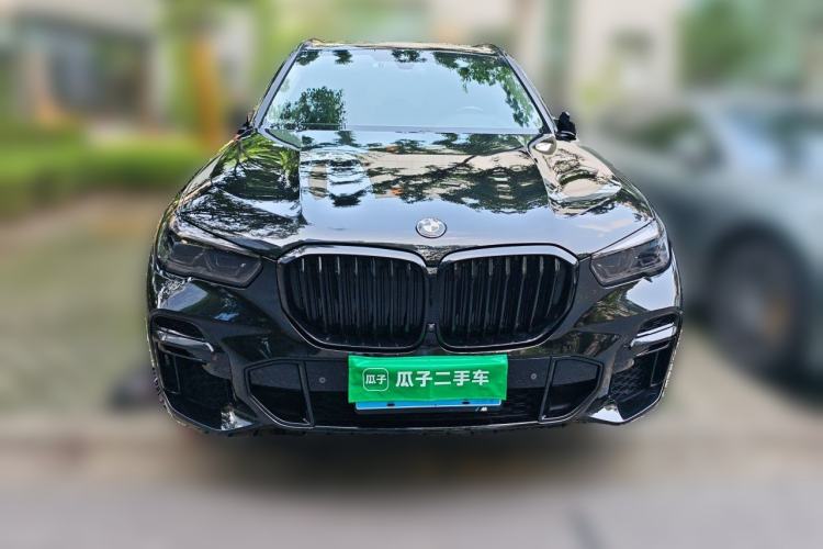 Used BMW X5 2022 Restyled xDrive 30Li Luxury Version M Sport Package Front