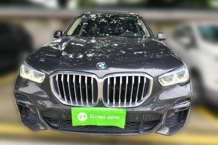 Used BMW X5 2022 Restyled xDrive 30Li Luxury Version M Sport Package Front