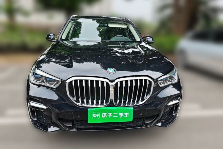Used BMW X5 2022 Restyled xDrive 30Li Luxury Version M Sport Package Front