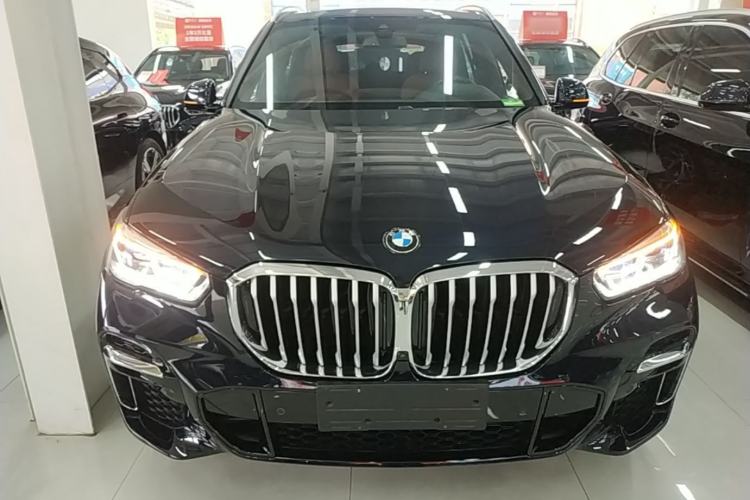 Used BMW X5 2022 Restyled xDrive 40Li M Sport Package Front