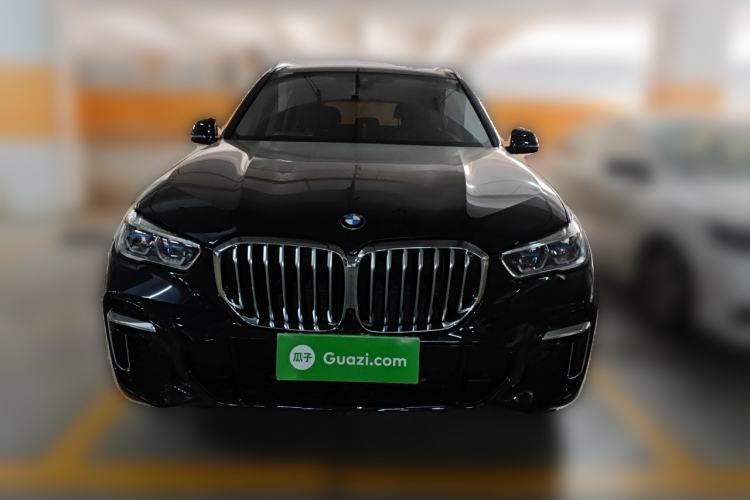 Used BMW X5 2022 xDrive 30Li Luxury M Sport Package Front