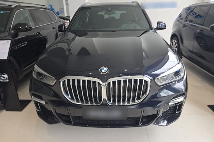 Used BMW X5 2022 Restyled xDrive 40Li M Sport Package Front
