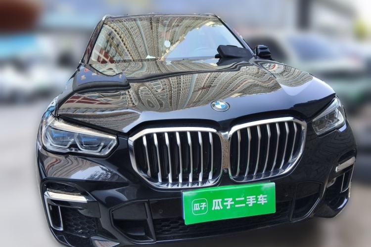 Used BMW X5 2022 xDrive 30Li Luxury M Sport Package Front
