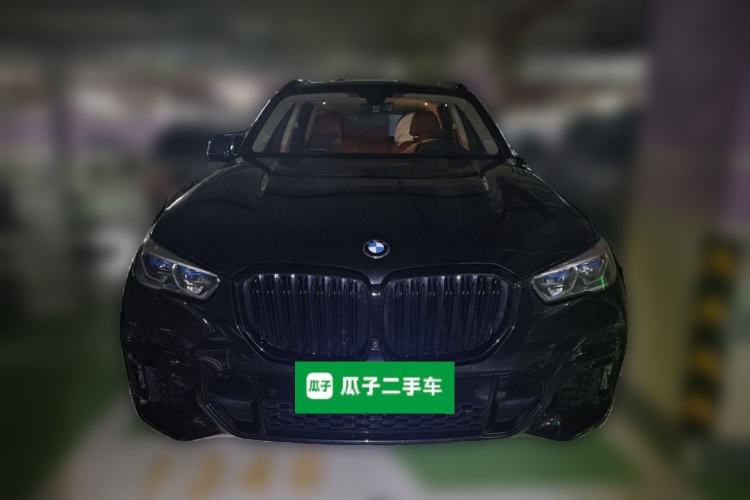 Used BMW X5 2022 xDrive 30Li Luxury M Sport Package Front