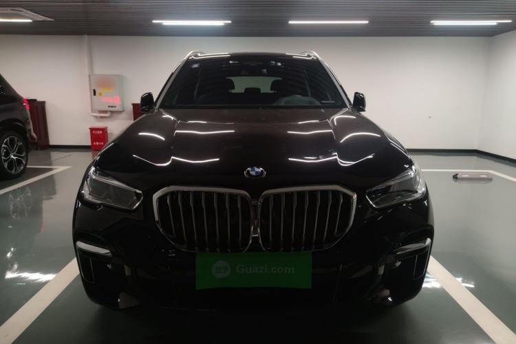 Used BMW X5 2022 Restyled xDrive 40Li Luxury Edition M Sport Package Front