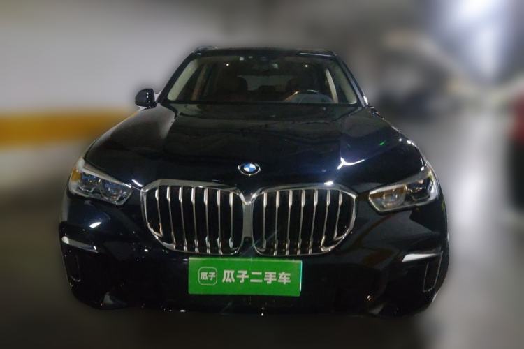 Used BMW X5 2022 Restyled xDrive 30Li Luxury Version M Sport Package Front