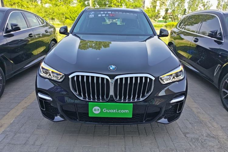 Used BMW X5 2022 xDrive 30Li M Sport Package Front