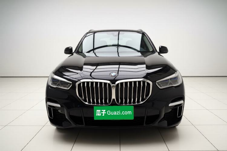 Used BMW X5 2022 Restyled xDrive 30Li Luxury Version M Sport Package Front