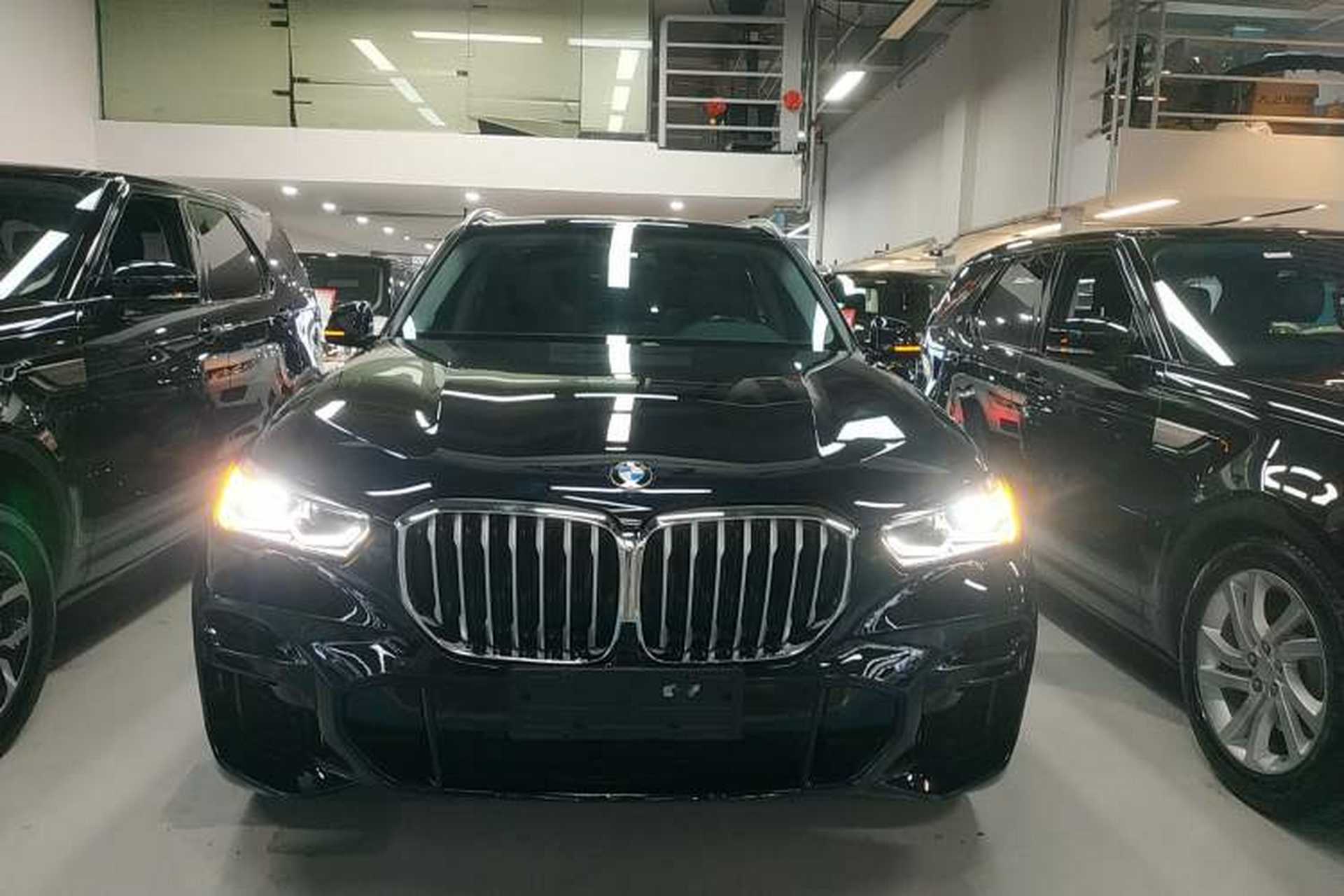 Used BMW X5 2022 xDrive30i M Sport Package Front