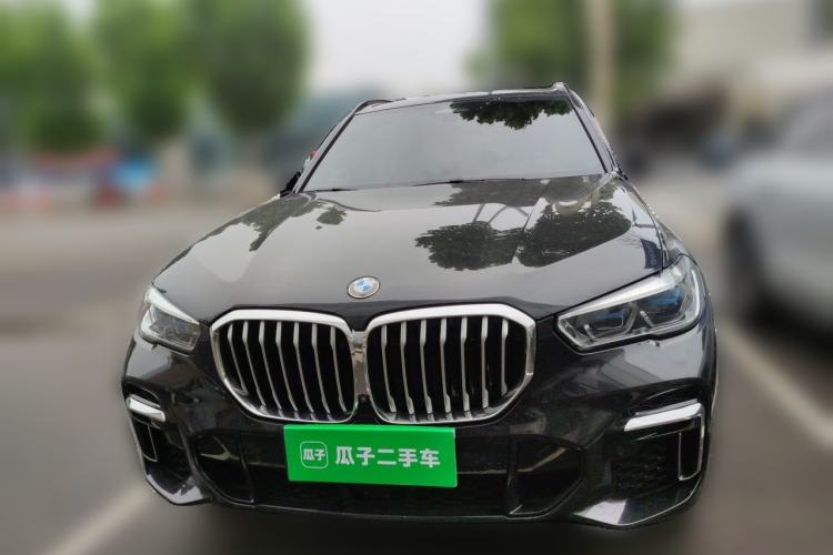 Used BMW X5 2022 xDrive 40Li Luxury Edition M Sport Package Front