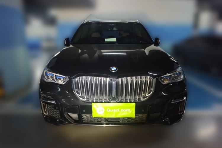 Used BMW X5 2022 xDrive 40Li Luxury Edition M Sport Package Front