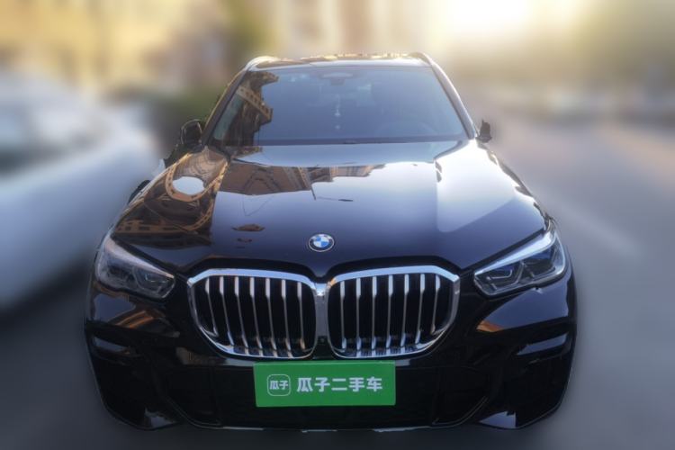 Used BMW X5 2022 xDrive40i Luxury Edition M Sport Package Front