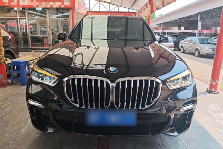 Used BMW X5 2022 Restyled xDrive 40Li M Sport Package Front
