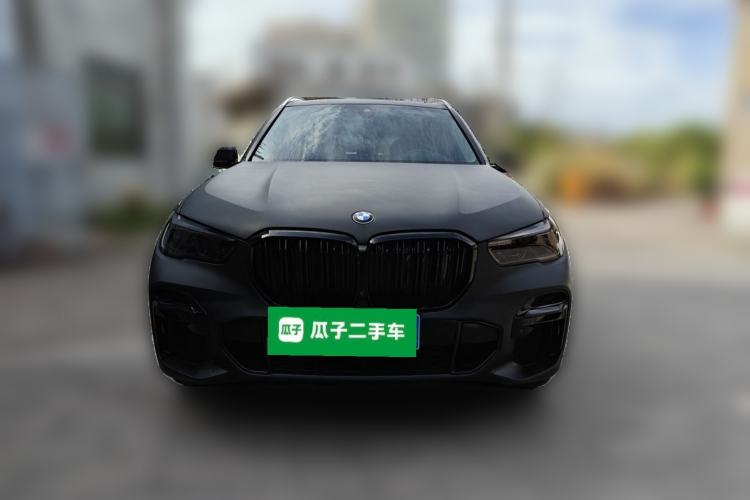 Used BMW X5 2022 xDrive 30Li Luxury M Sport Package Front