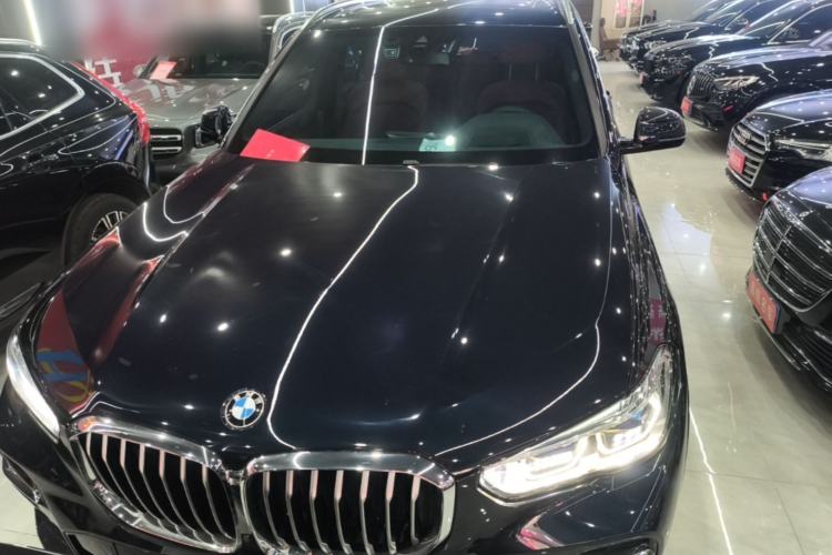 Used BMW X5 2022 Restyled xDrive 40Li M Sport Package Front