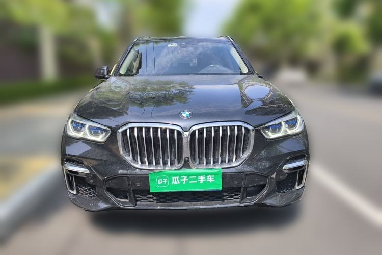 Used BMW X5 2022 xDrive 30Li Luxury M Sport Package Front