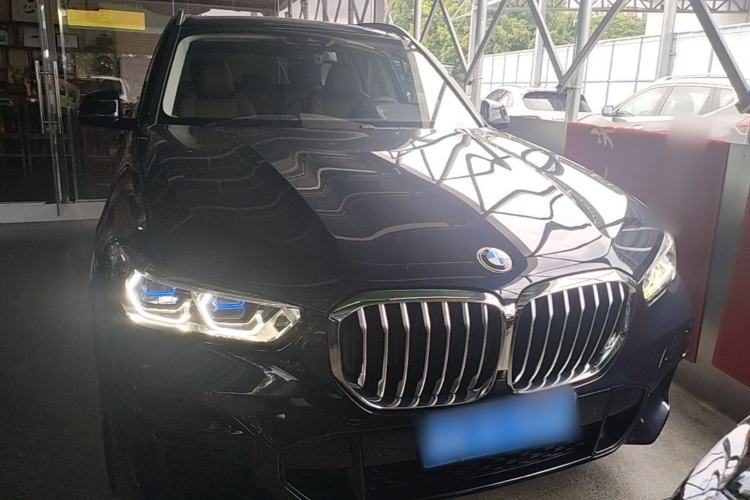 Used BMW X5 2022 xDrive40i M Sport Package Front