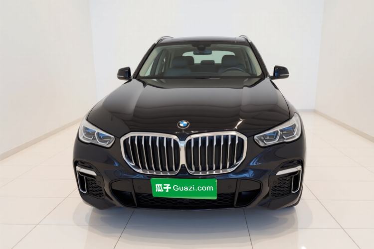 Used BMW X5 2022 Restyled xDrive 30Li Luxury Version M Sport Package Front