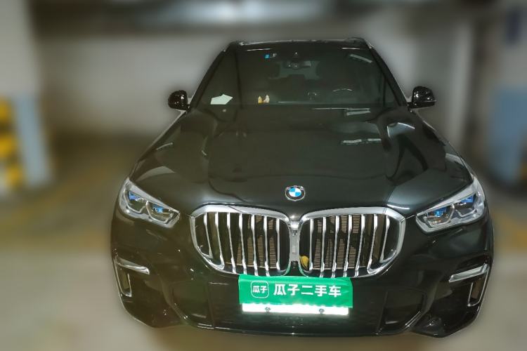 Used BMW X5 2022 Restyled xDrive 40Li Luxury Edition M Sport Package Front