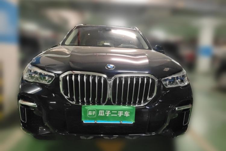 Used BMW X5 2022 xDrive 30Li Luxury M Sport Package Front