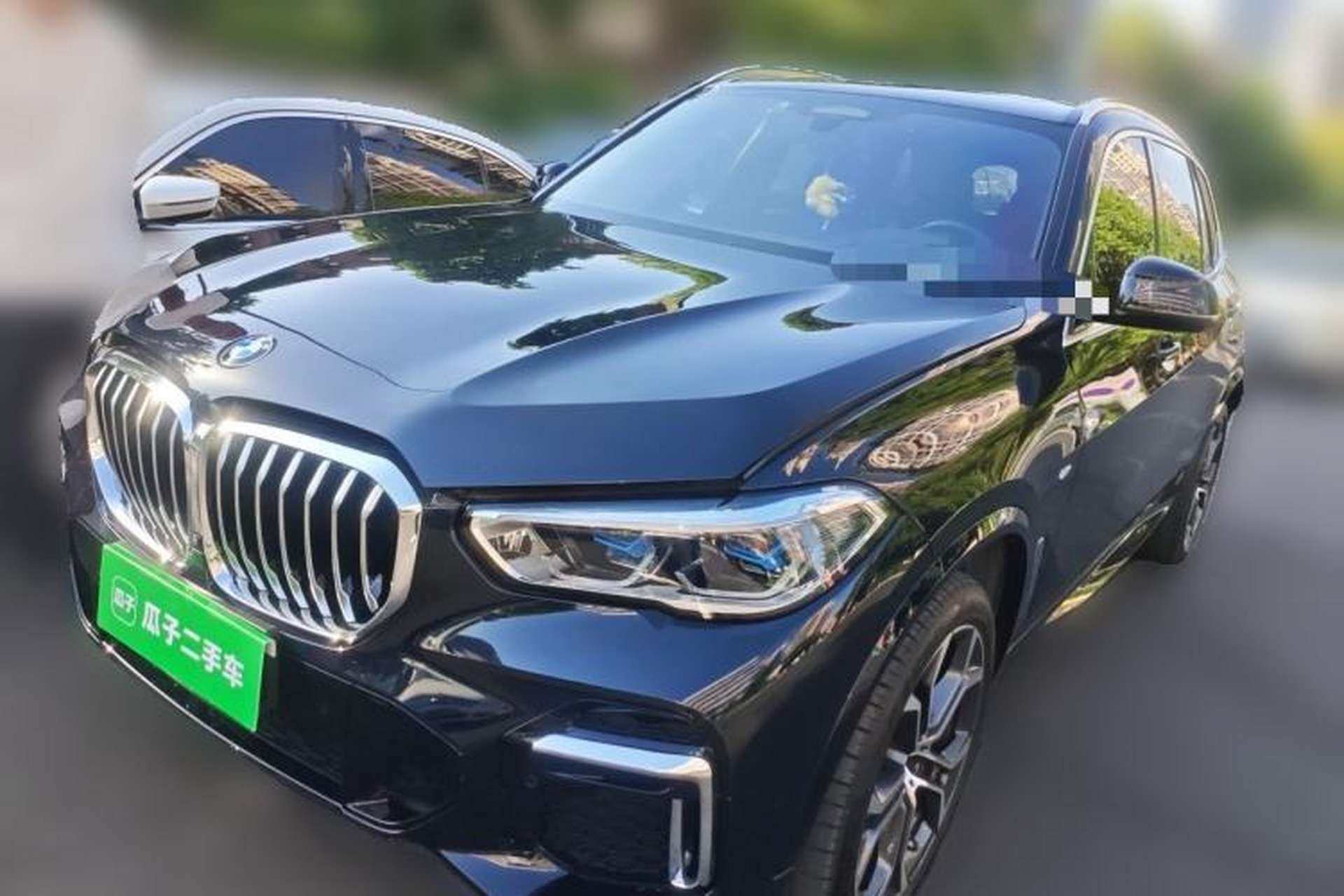 Used BMW X5 2022 xDrive 40Li Luxury Edition M Sport Package Front Left 45 Deg