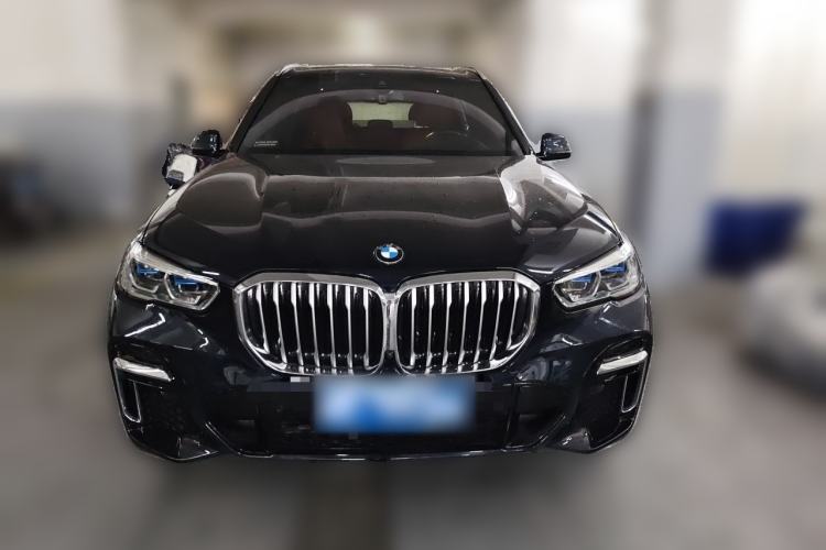 Used BMW X5 2022 xDrive 40Li M Sport Package Front
