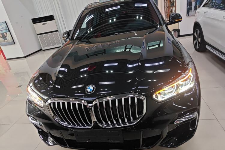 Used BMW X5 2022 Restyled xDrive 40Li M Sport Package Front