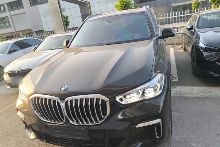 Used BMW X5 2022 Restyled xDrive 40Li M Sport Package Front