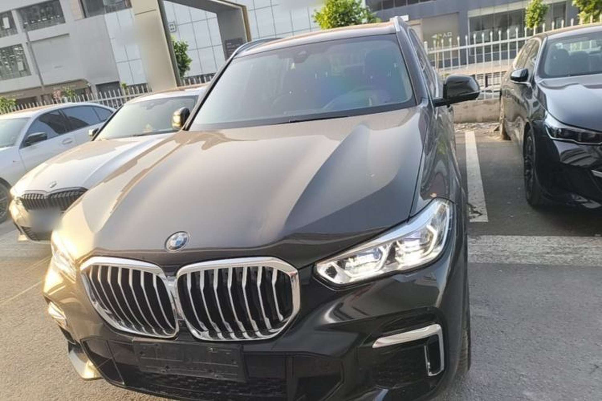 Used BMW X5 2022 Restyled xDrive 40Li M Sport Package Front